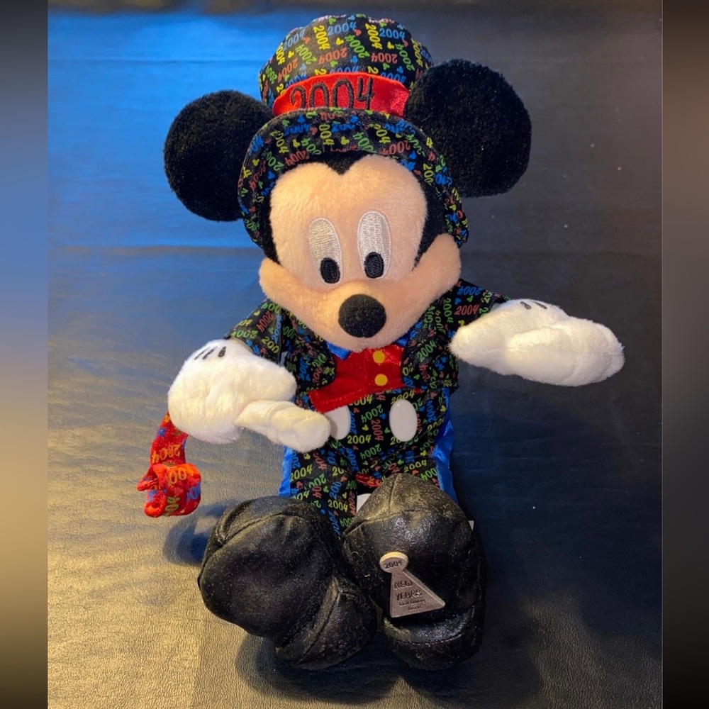 Walt Disney World Mickey Mouse Plush 2004 New Years Eve Mickey Bean Bag